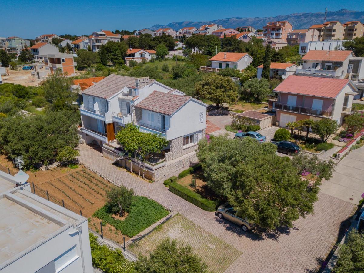 Tonica Apartments Novalja Exterior photo