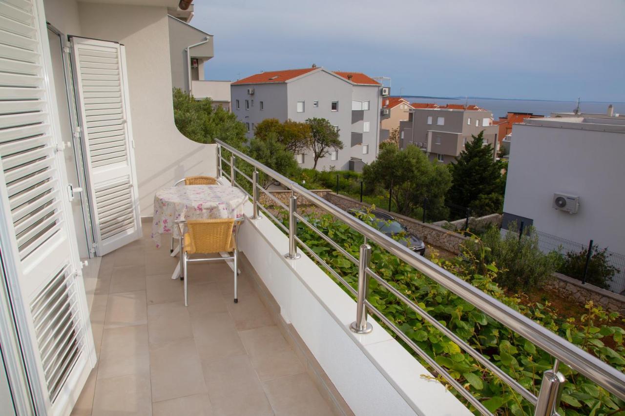 Tonica Apartments Novalja Exterior photo